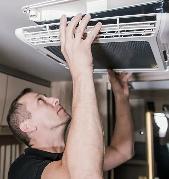  Professional Licensed And Insured Cleaners in Centralia, WA